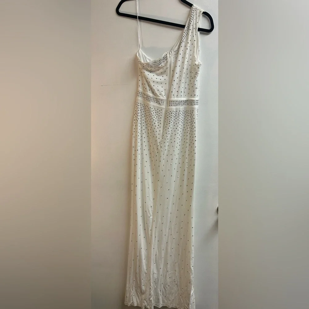 Symphony White One-Shoulder Dress with Slit - Picture 7 of 14